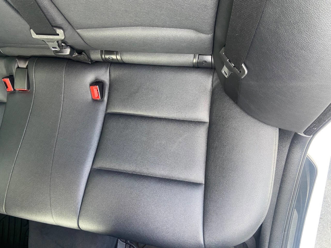 Used 2016 BMW 528i Sedan image 8