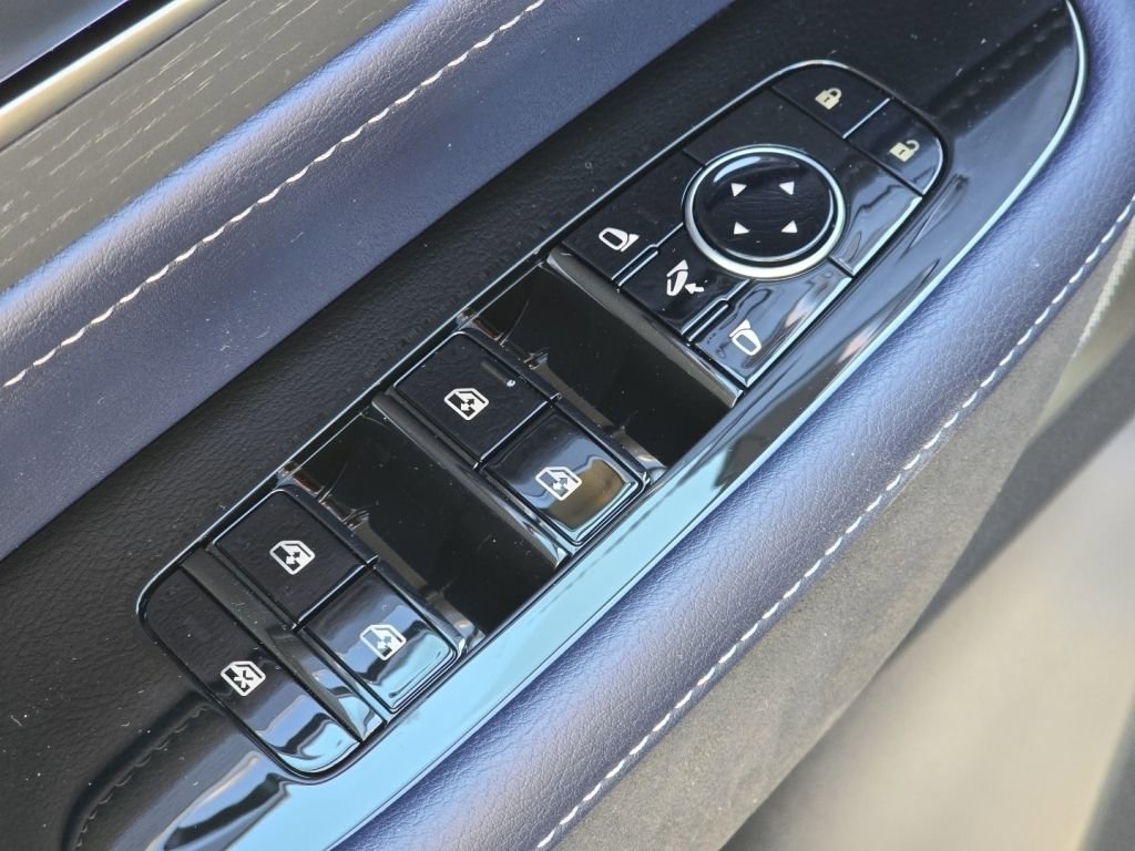 New 2026 INFINITI QX80 4WD image 30