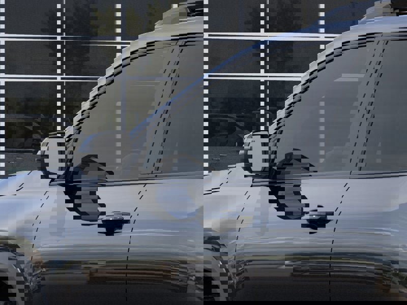 New 2025 Chevrolet Equinox ACTIV w/ Safety and Technology Package image 49