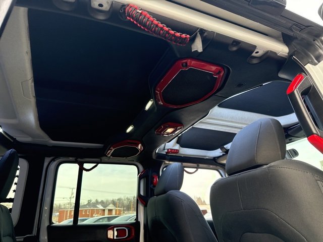 Used 2018 Jeep Wrangler Unlimited Sport S image 41
