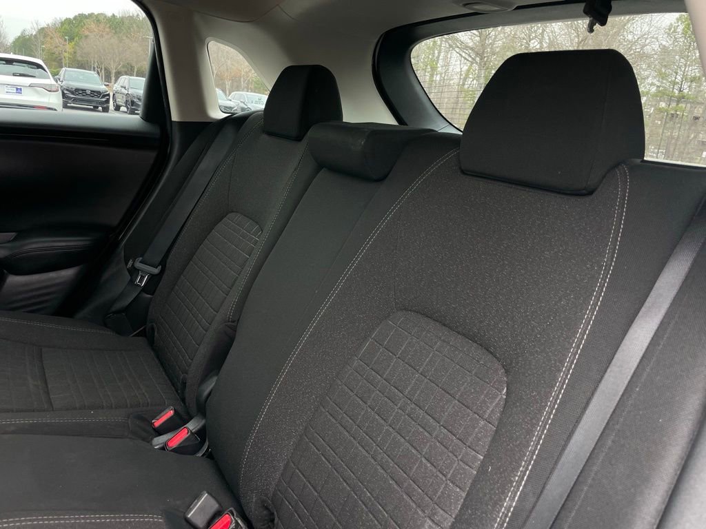 Used 2025 Honda HR-V LX image 38