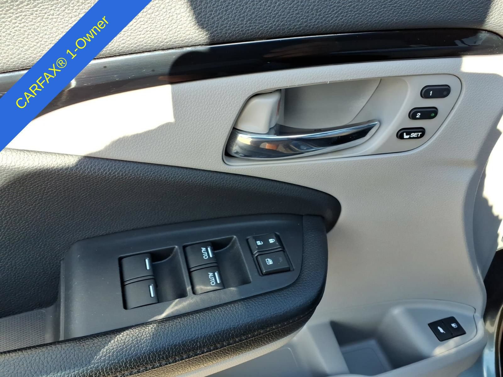Used 2018 Honda Pilot Touring image 18