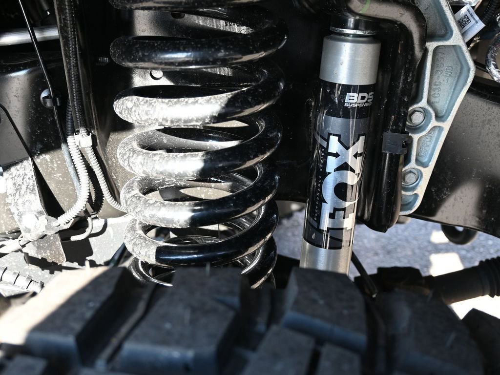 New 2026 Ford F250 Lariat w/ Black Appearance Package image 8