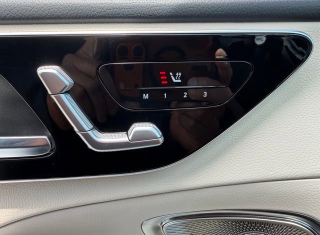 Used 2024 Mercedes-Benz C 300 4MATIC Sedan image 15