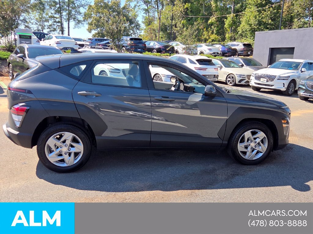 Used 2026 Hyundai Kona SE FWD image 14
