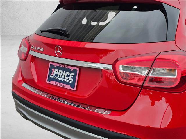 Used 2016 Mercedes-Benz GLA 250 image 12