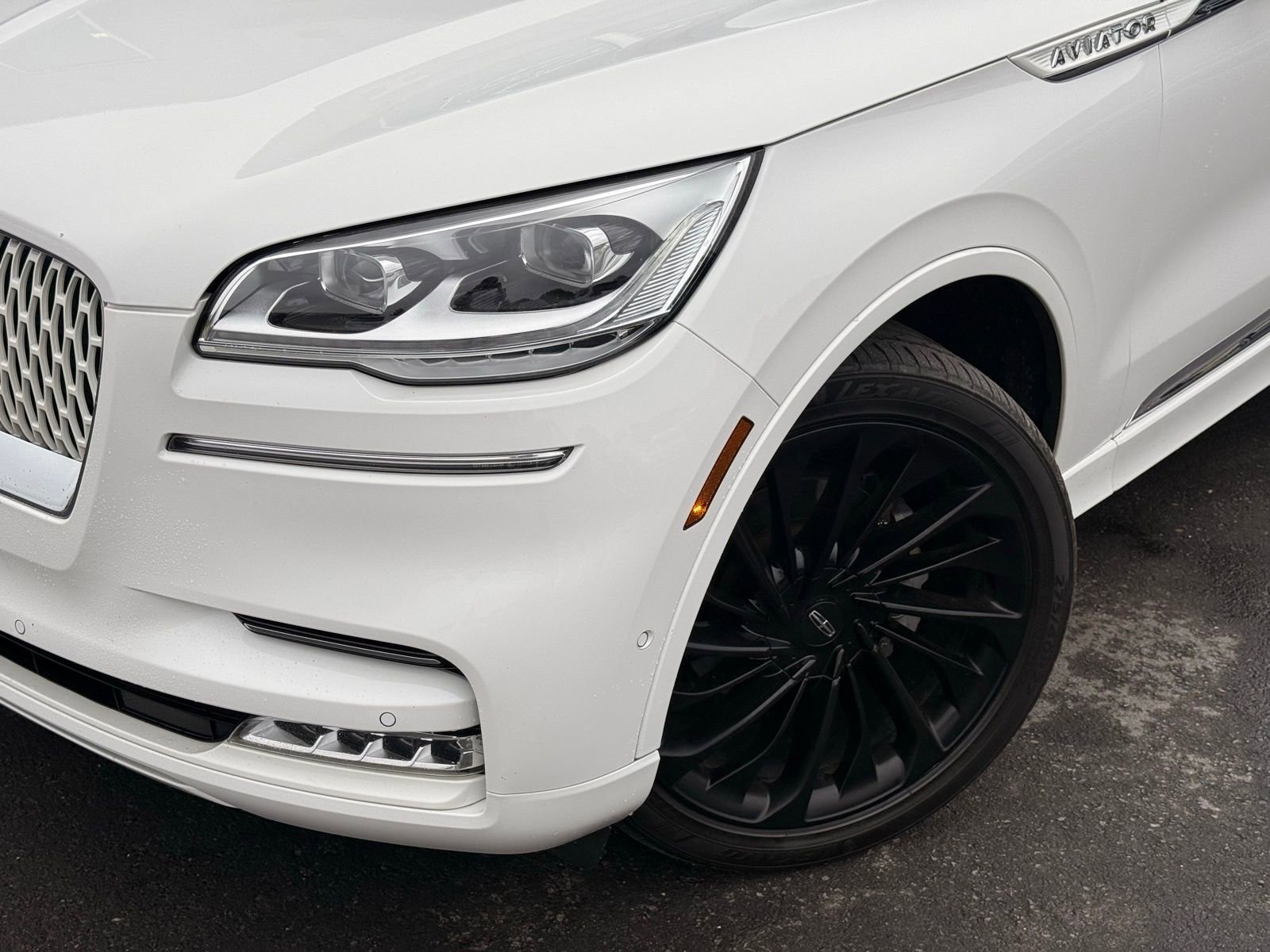 Used 2021 Lincoln Aviator Reserve w/ Equipment Group 210A image 14