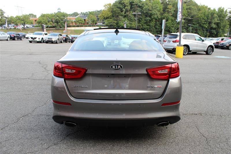 Used 2015 Kia Optima SX w/ SX Turbo Premium Package FWD image 4