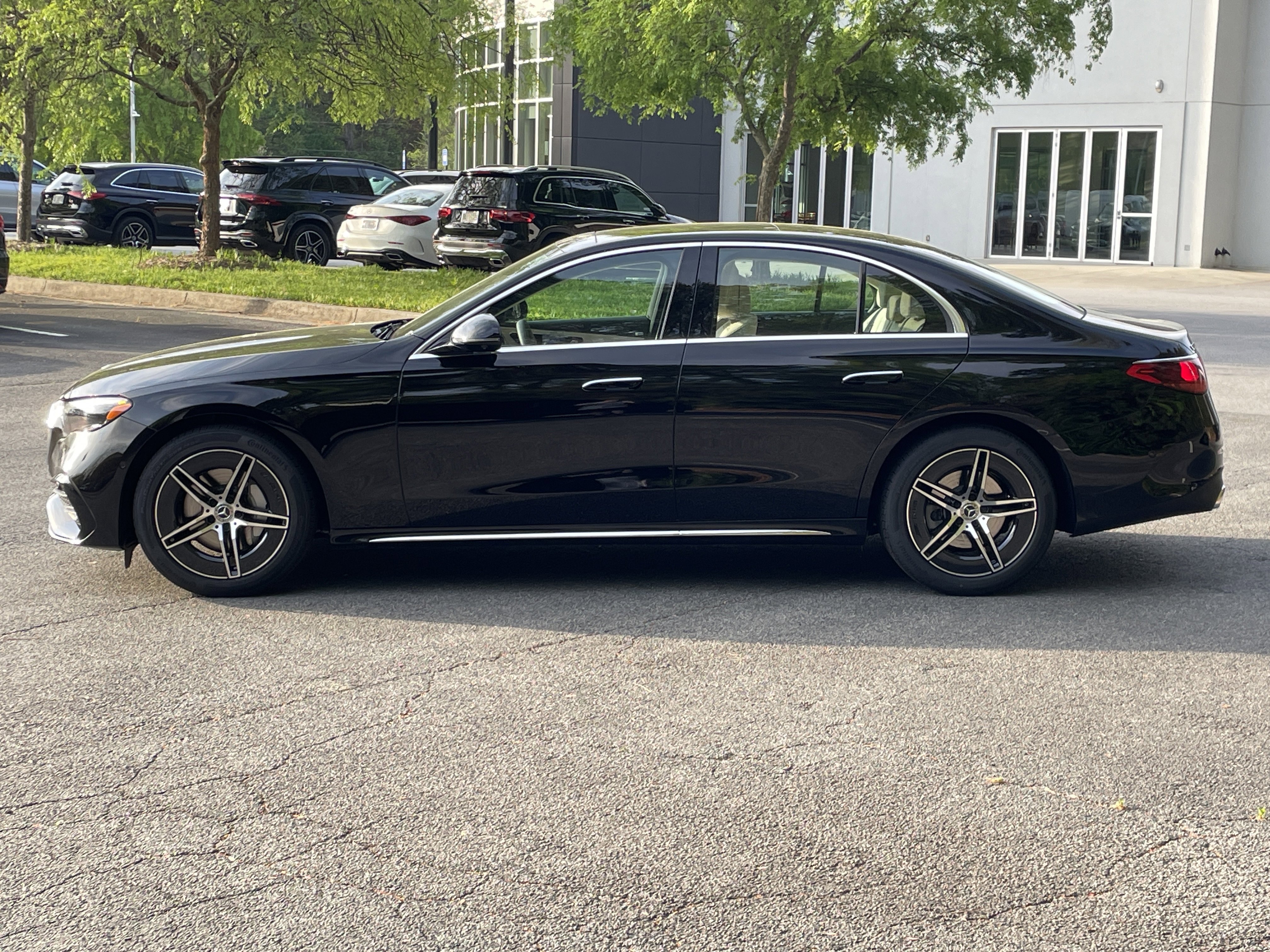 New 2026 Mercedes-Benz E 350 4MATIC Sedan image 14