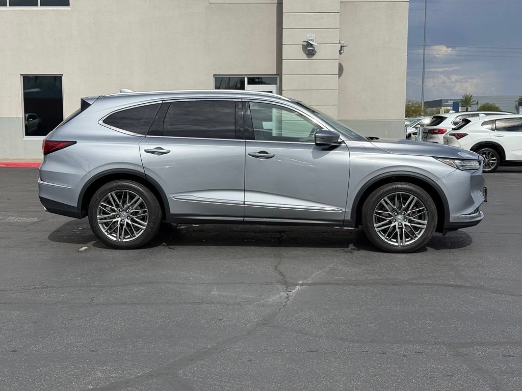 Used 2023 Acura MDX w/ Advance Package AWD/4WD image 2