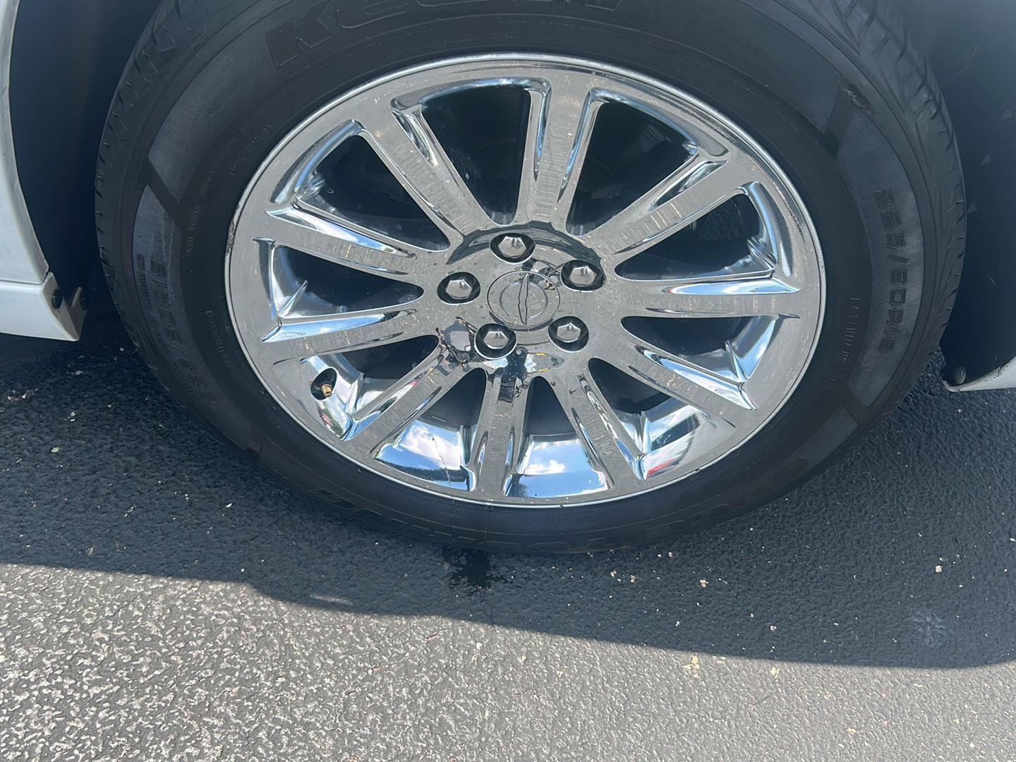 Used 2014 Chrysler 300 C RWD image 29