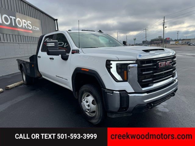 Used 2024 GMC Sierra 3500 Pro image 2