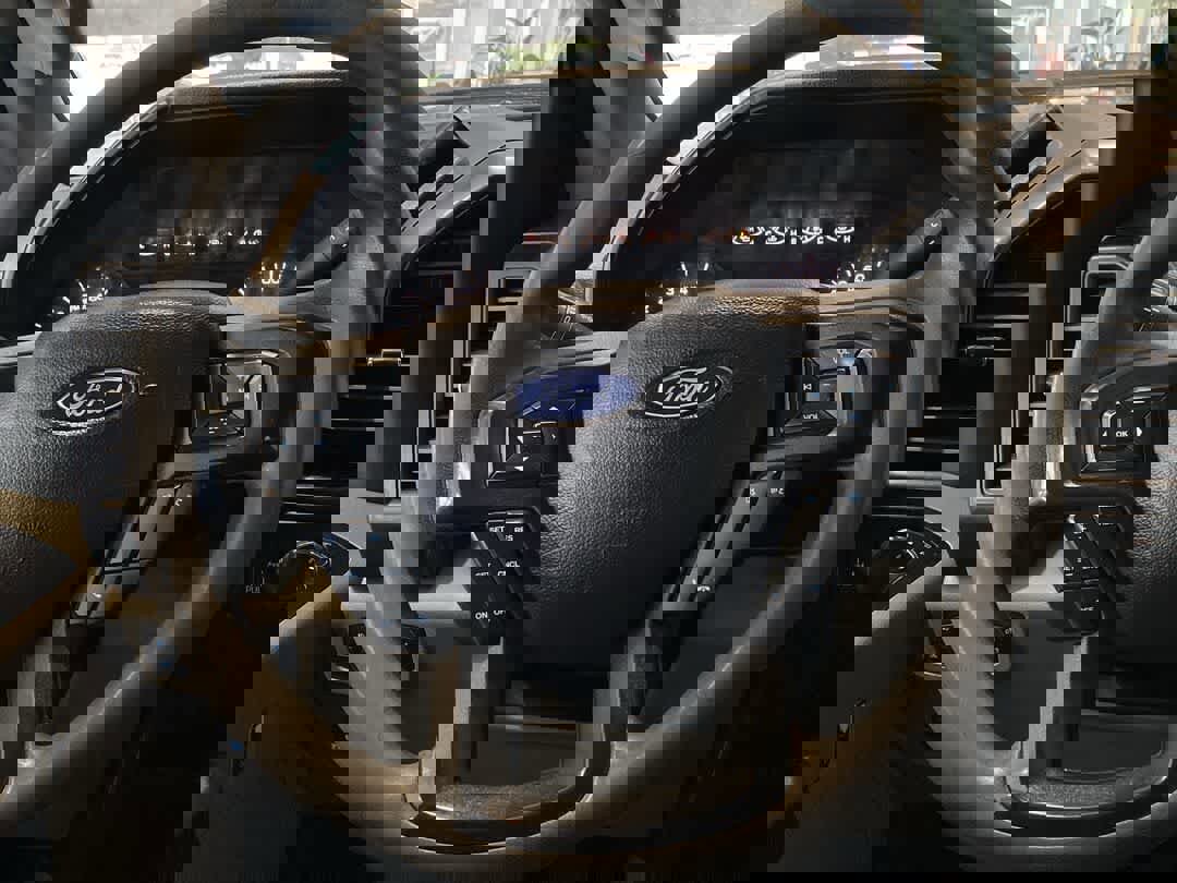 Used 2018 Ford F150 XL w/ Equipment Group 101A Mid image 16