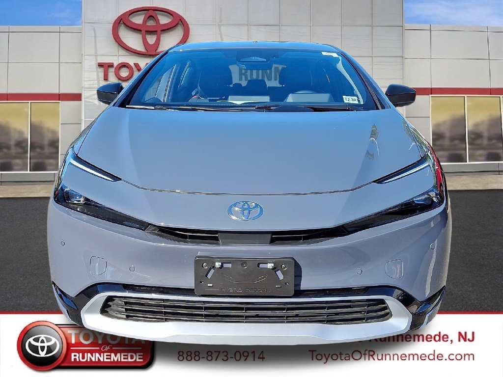 Certified 2026 Toyota Prius Plug-In Hybrid FWD image 2