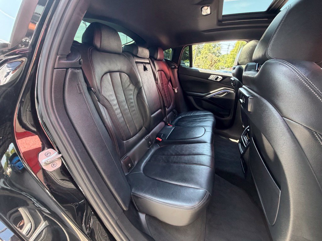 Used 2021 BMW X6 sDrive40i w/ M Sport Package RWD image 37