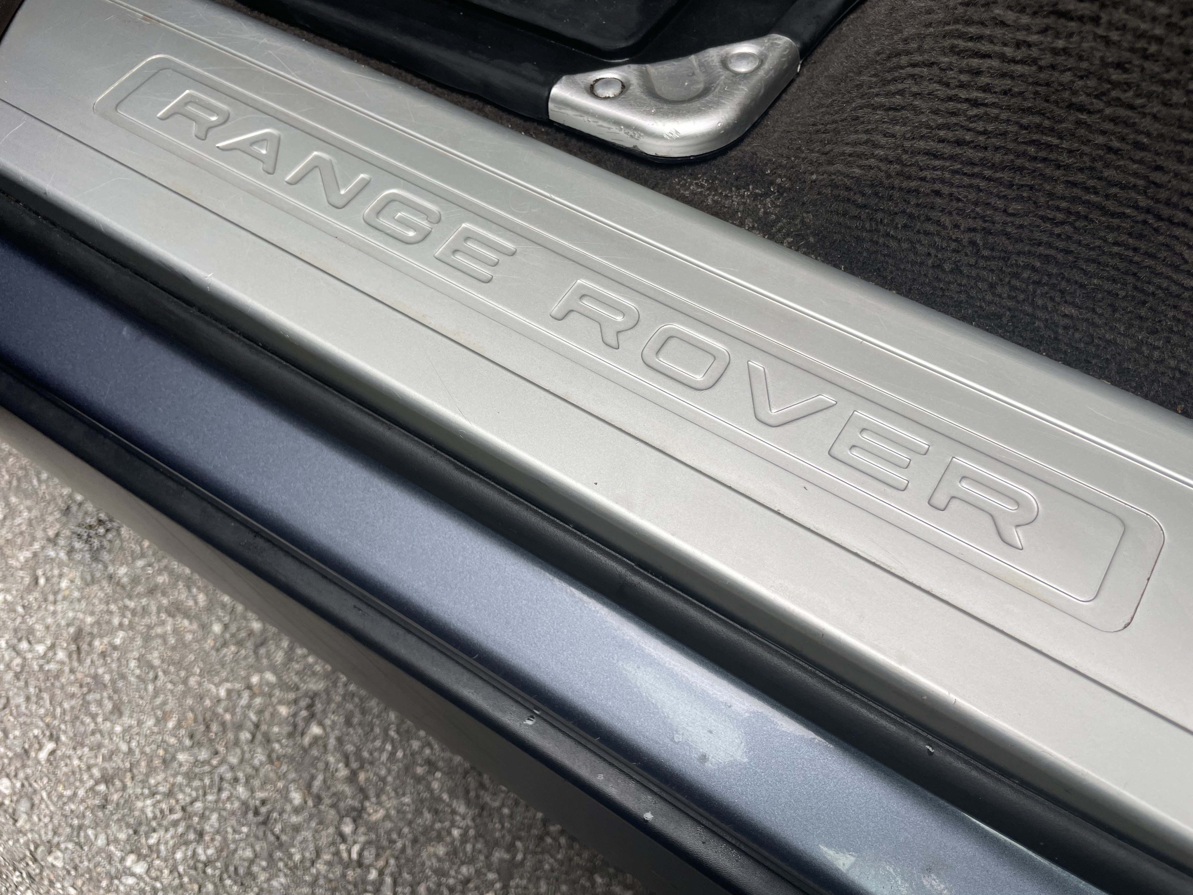 Used 2020 Land Rover Range Rover Sport HSE AWD/4WD image 39