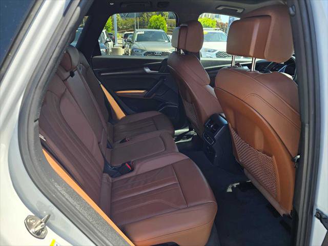 Used 2024 Audi Q5 2.0T Premium Plus w/ Premium Plus Package AWD/4WD image 14