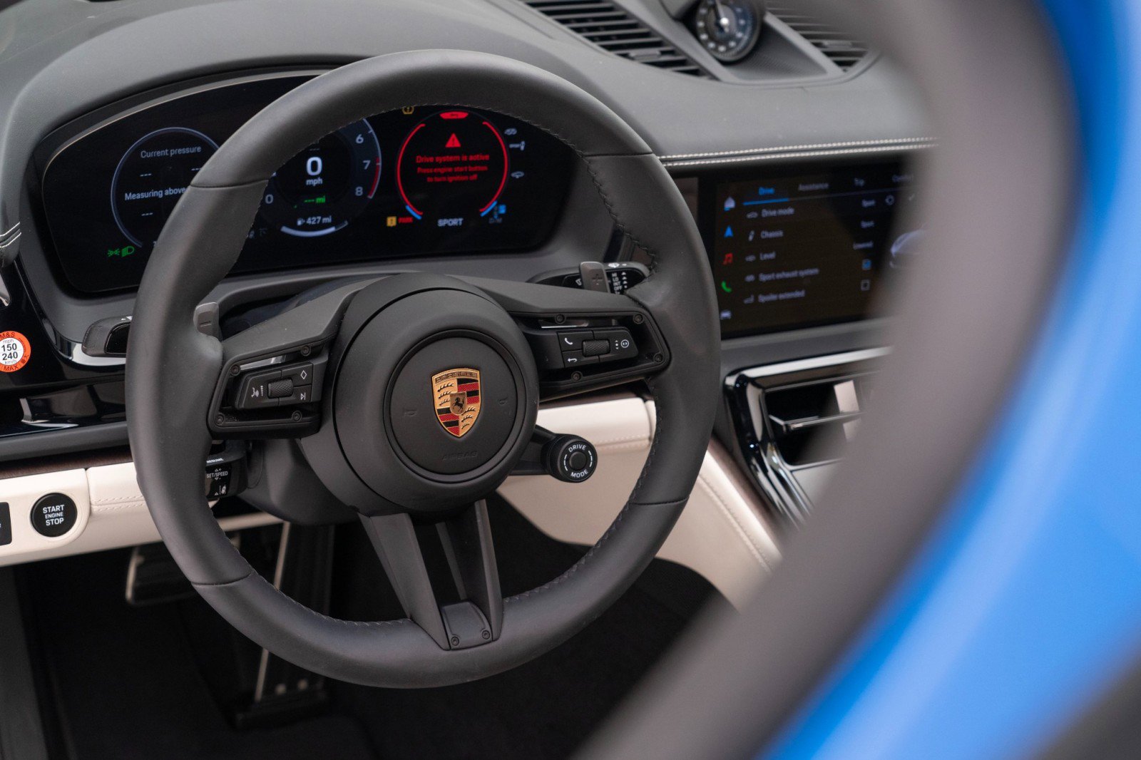 Used 2025 Porsche Panamera 4S image 21