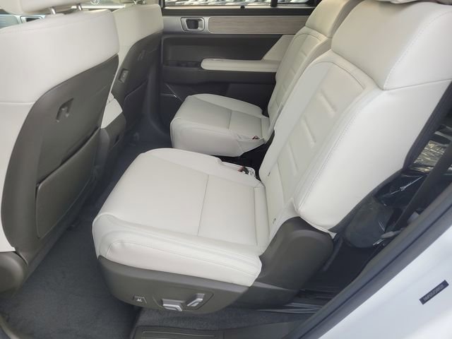 New 2025 Hyundai Santa Fe Calligraphy image 16