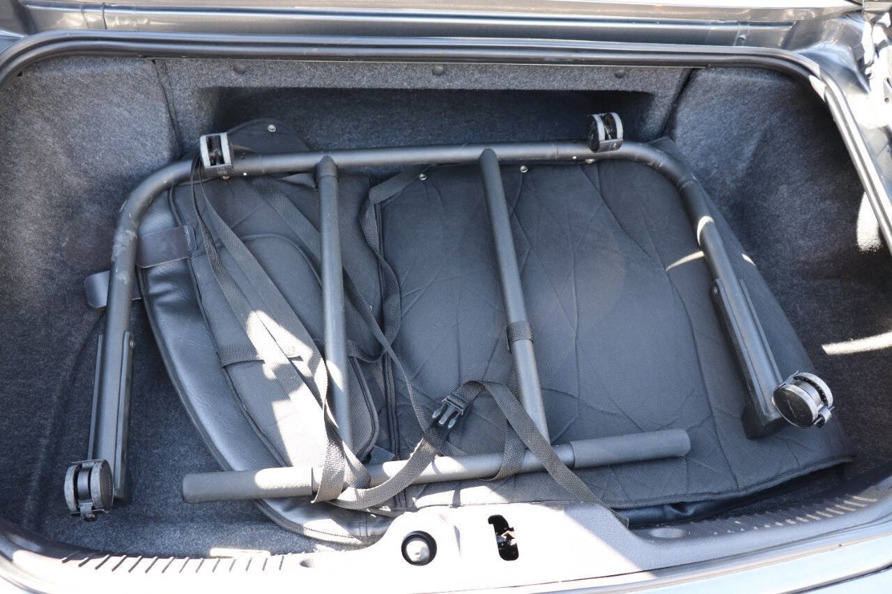 Used 2003 Ford Thunderbird image 70