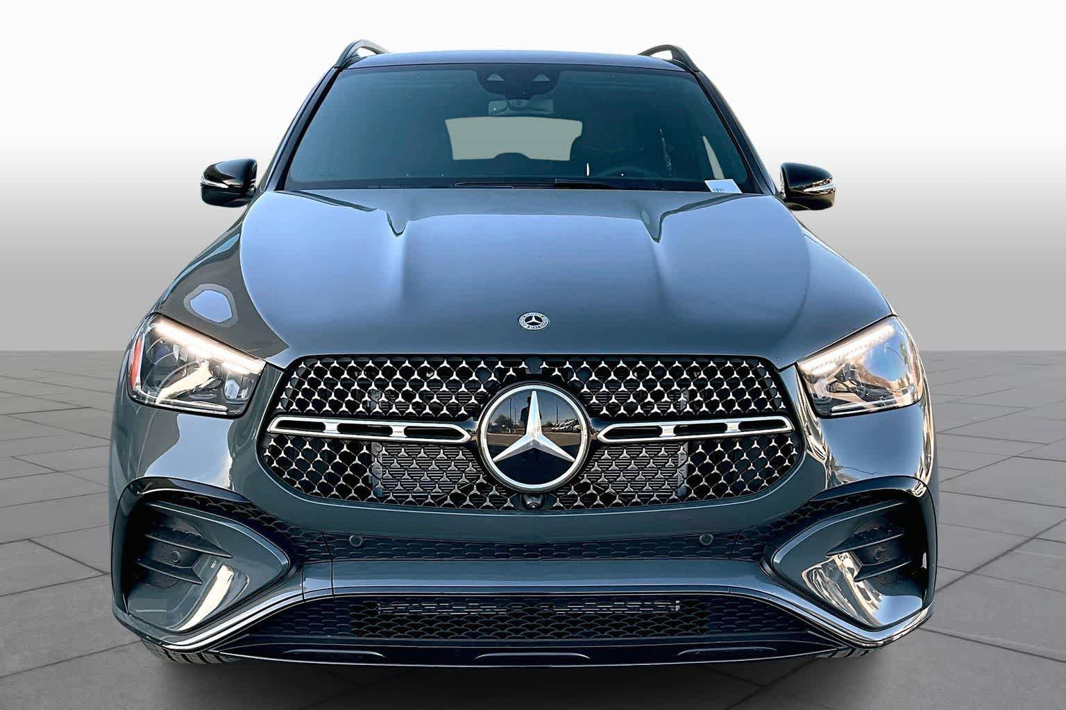 New 2026 Mercedes-Benz GLE 450 4MATIC image 3