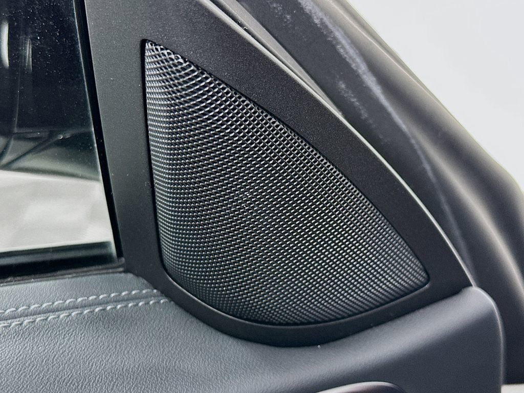 Used 2025 BMW 430i Convertible w/ M Sport Package image 19