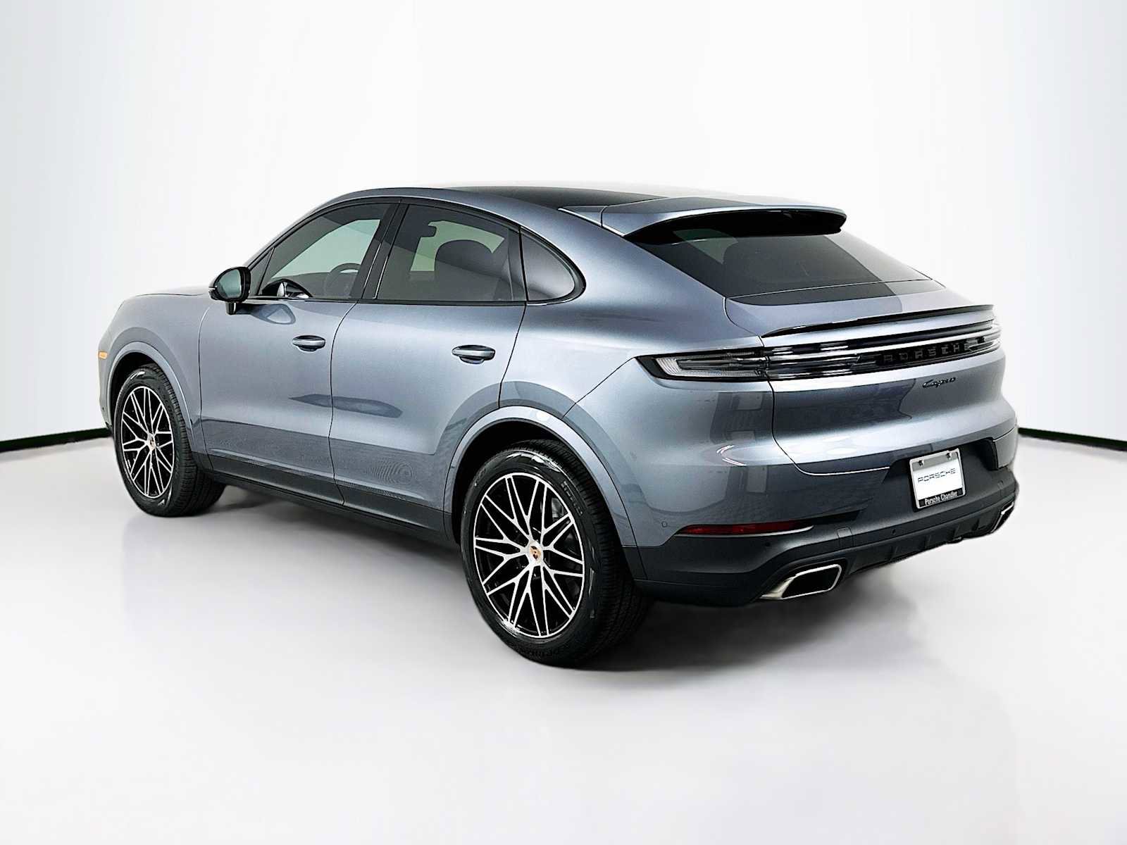 New 2026 Porsche Cayenne Coupe image 3