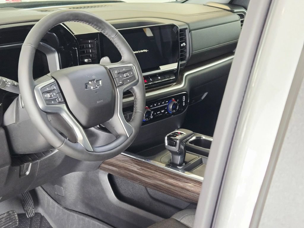 New 2026 Chevrolet Silverado 1500 RST w/ Convenience Package II AWD/4WD image 25