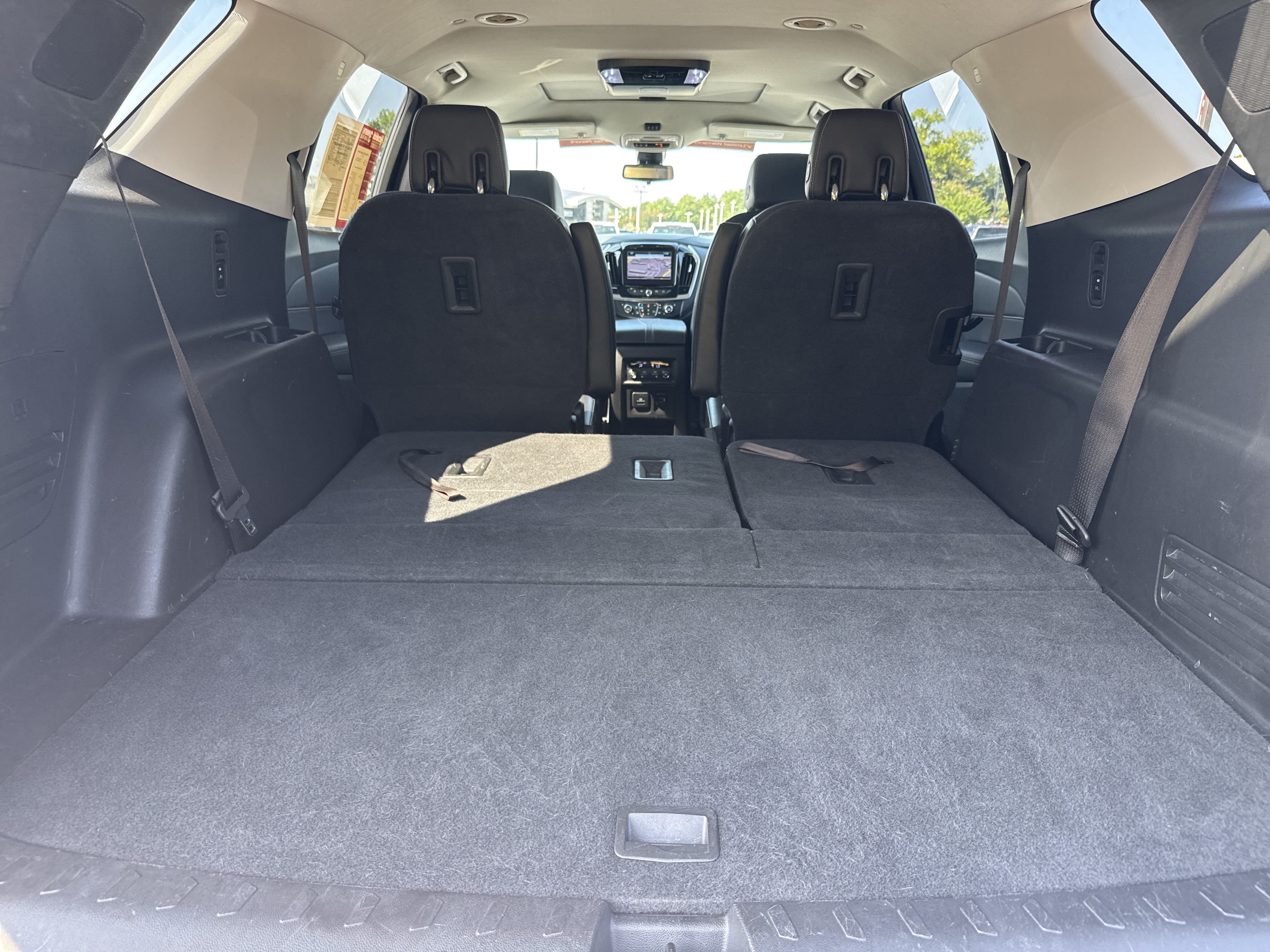 Used 2018 Chevrolet Traverse Premier AWD/4WD image 37
