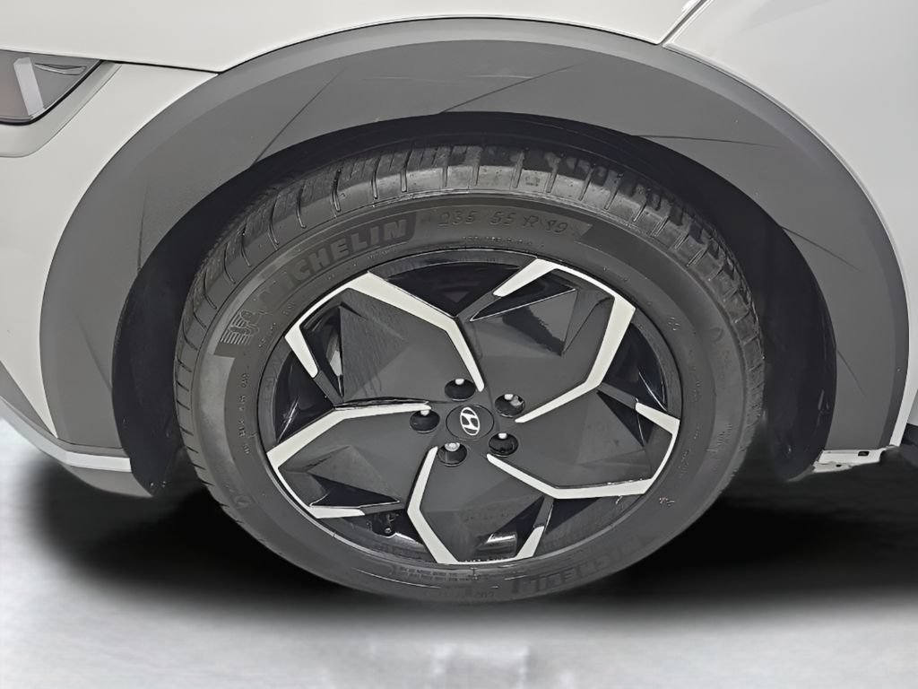 Certified 2023 Hyundai Ioniq 5 SE RWD image 39