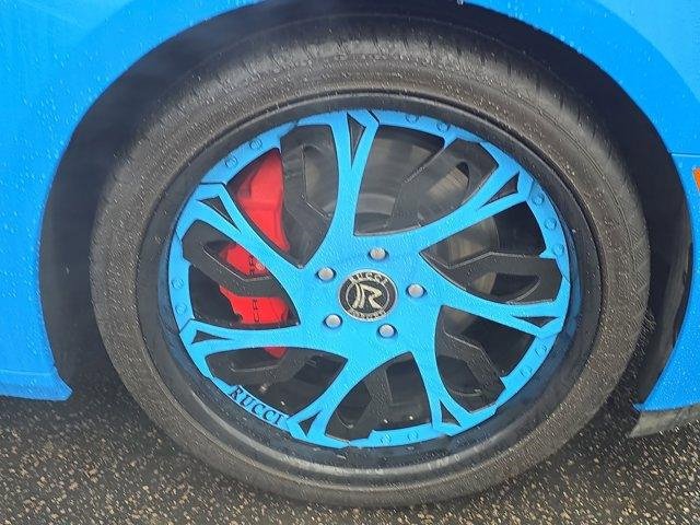 Used 2023 Chevrolet Camaro LT w/ RS Package image 5