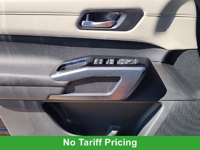 New 2026 Nissan Pathfinder SL FWD image 17