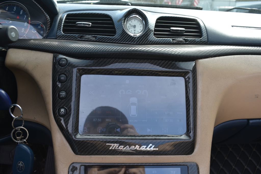 Used 2013 Maserati GranTurismo Convertible RWD image 24