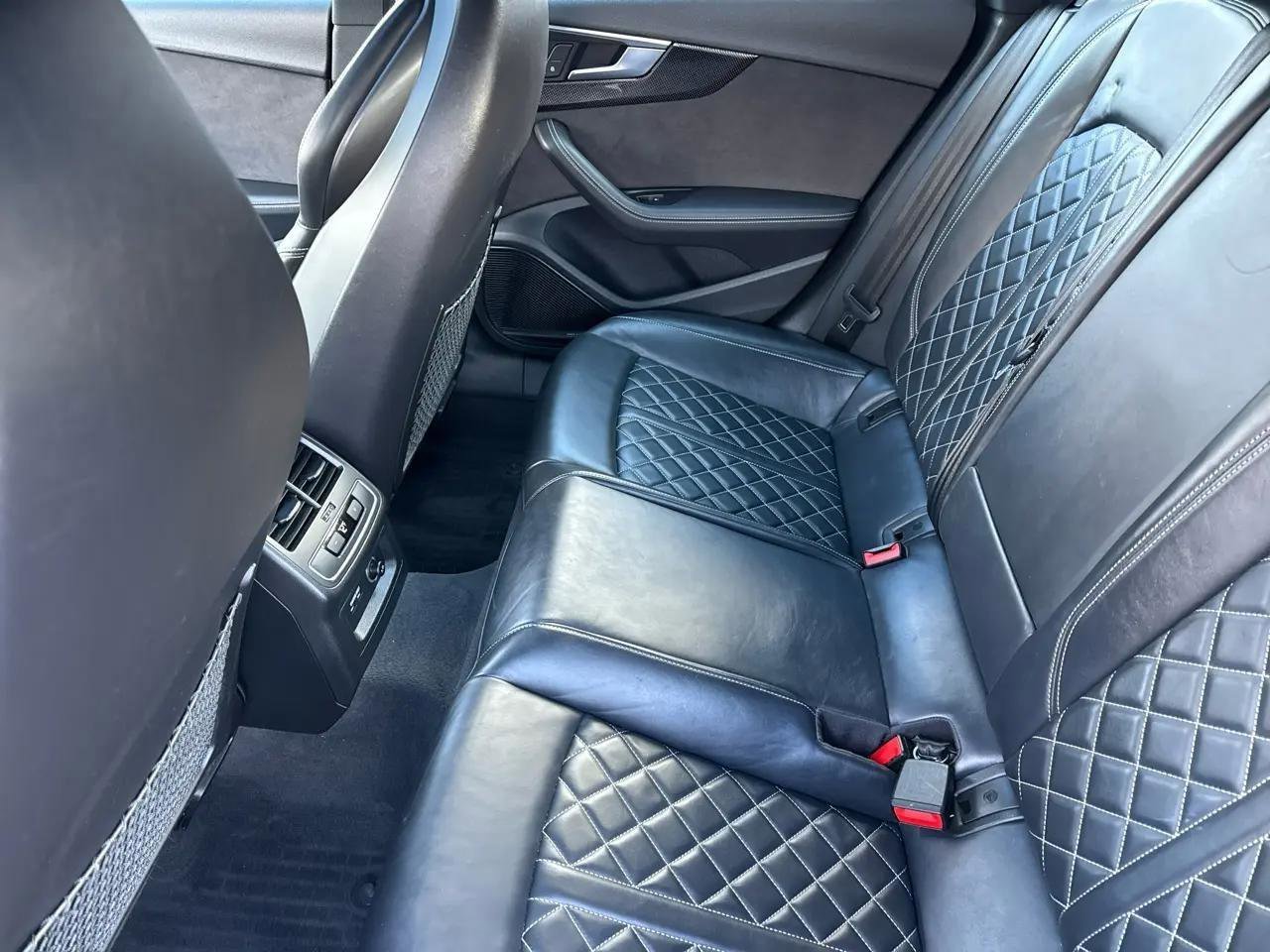 Used 2019 Audi S5 Premium Plus w/ Premium Plus image 32