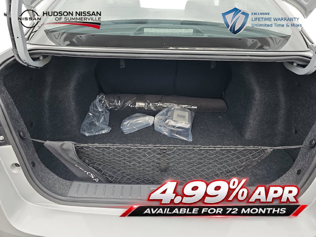 Used 2025 Nissan Versa SV w/ Trunk Package FWD image 31