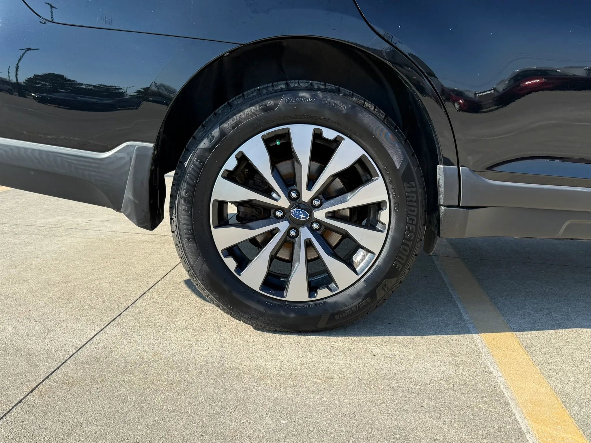 Used 2017 Subaru Outback 2.5i Limited AWD/4WD image 47