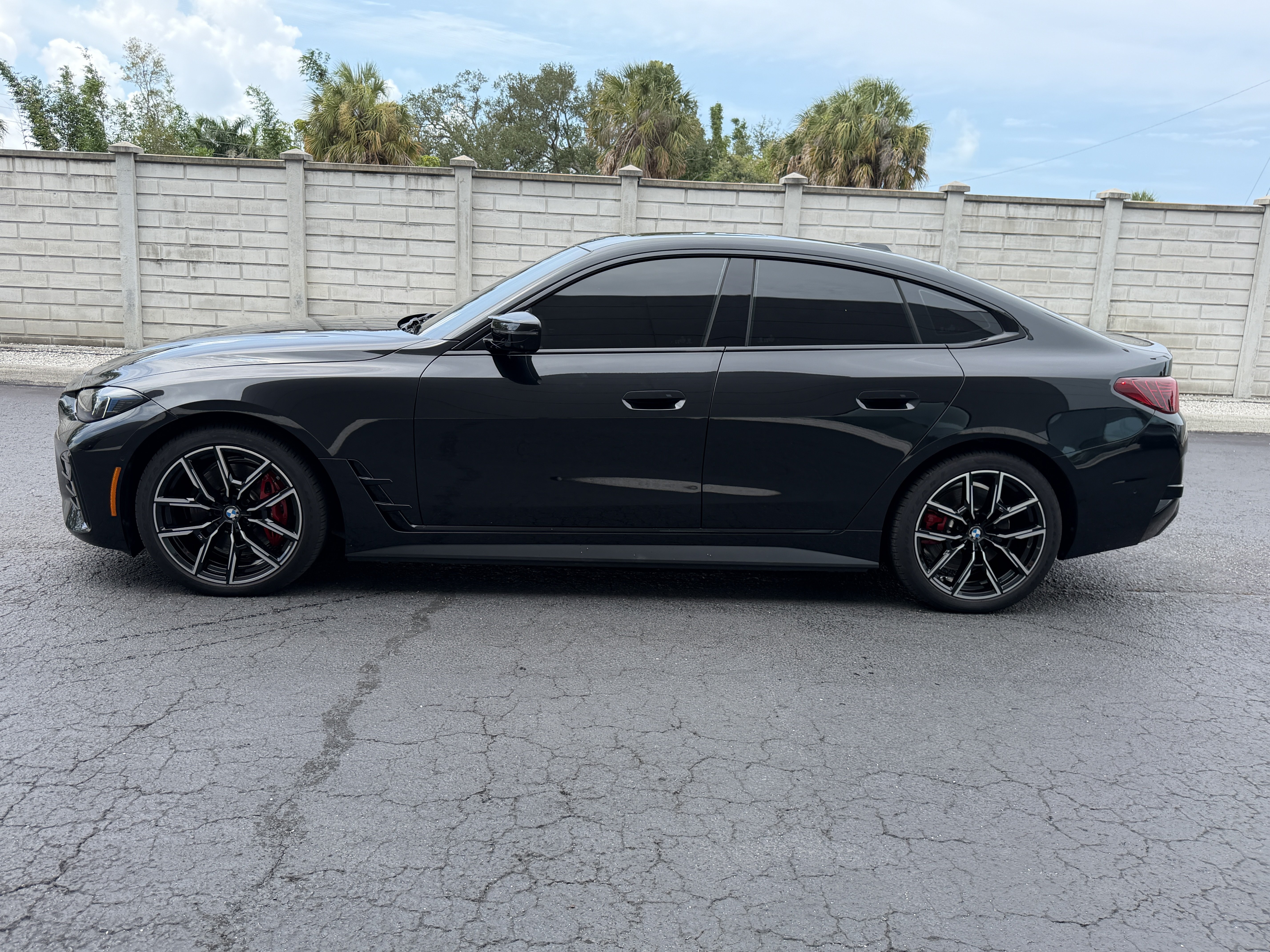 Used 2025 BMW i4 M50 w/ Premium Package AWD/4WD image 2