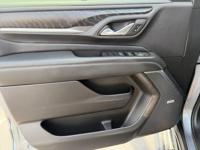 Used 2022 GMC Yukon XL Denali image 19