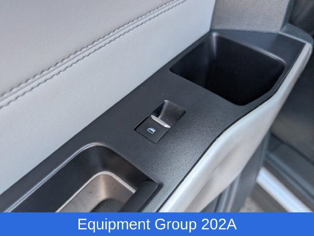 Certified 2023 Ford Explorer XLT w/ Equipment Group 202A AWD/4WD image 16