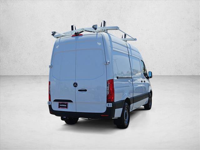 Used 2023 Mercedes-Benz Sprinter 2500 image 5