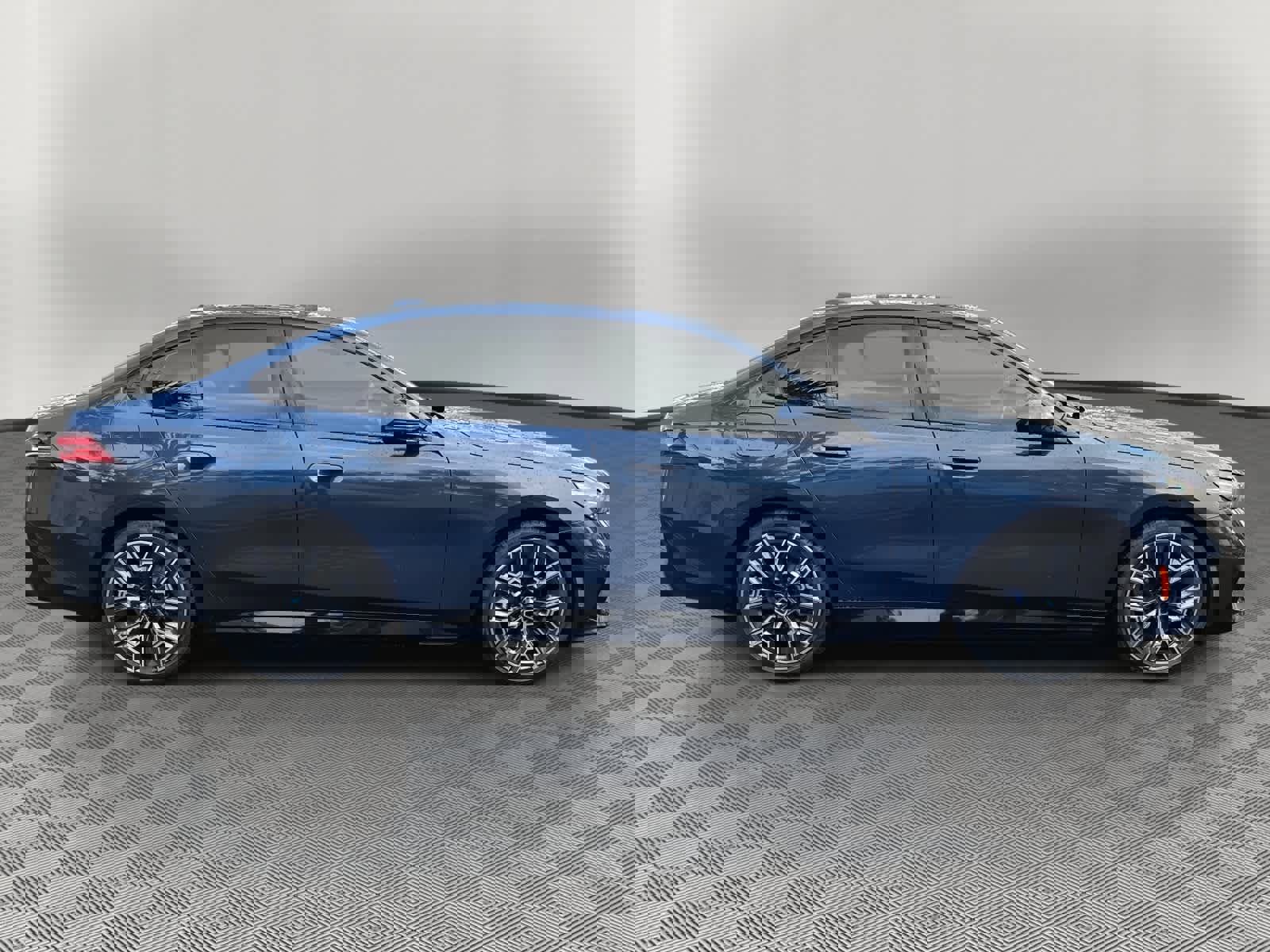 Certified 2026 BMW i5 eDrive40 w/ M Sport Package image 6