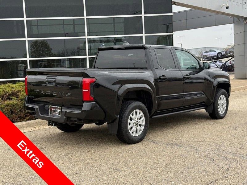Used 2024 Toyota Tacoma SR5 AWD/4WD video 3
