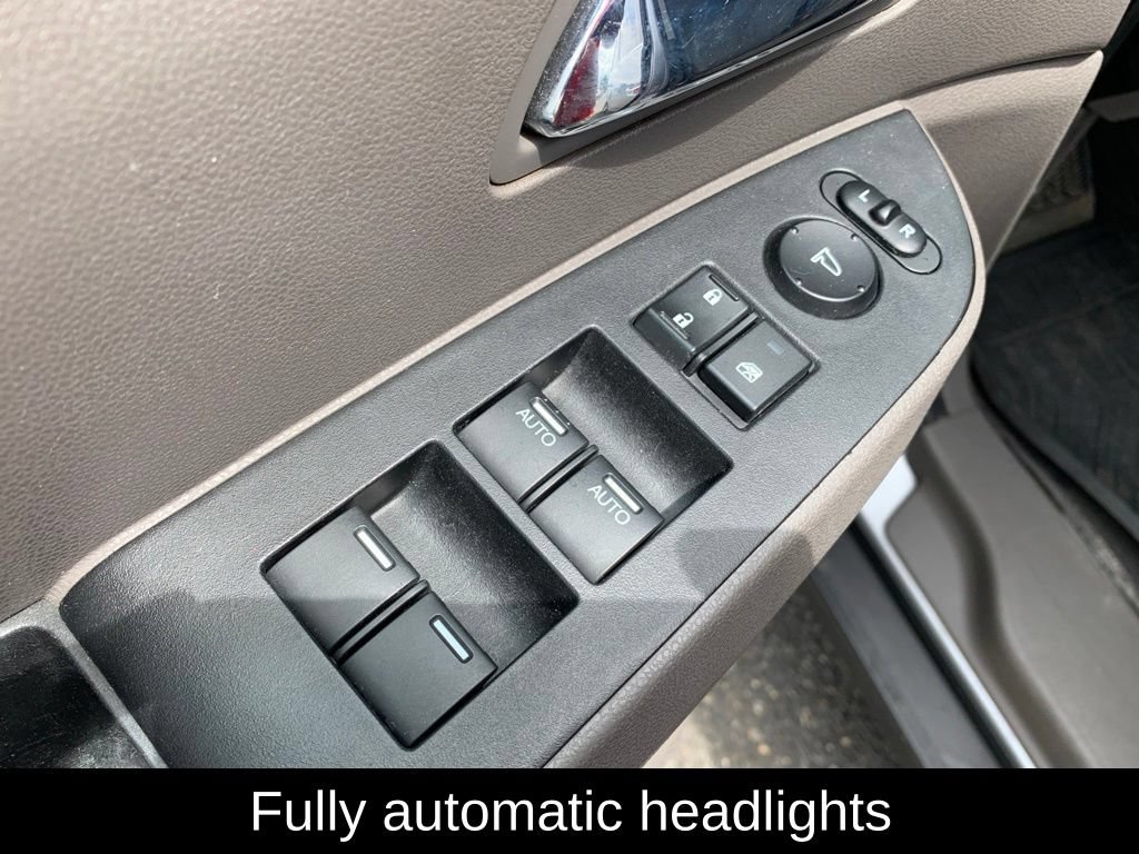 Used 2016 Honda Odyssey SE image 11