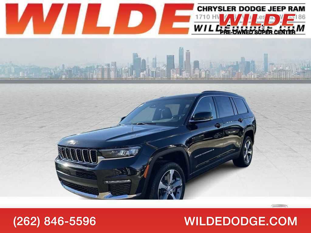 Used 2025 Jeep Grand Cherokee L Limited w/ Trailer Tow Package AWD/4WD image 1