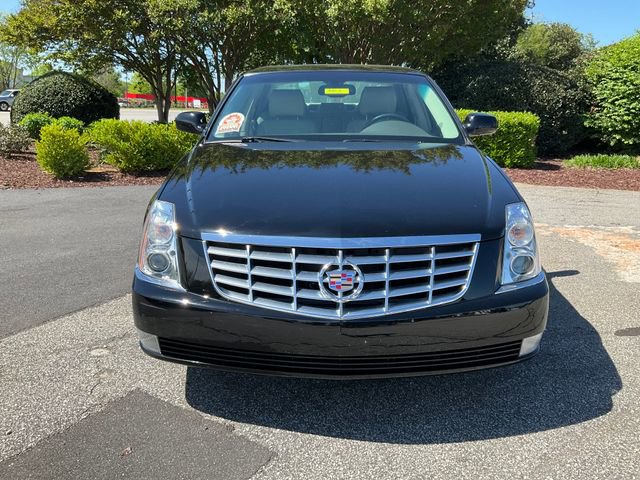 Used 2011 Cadillac DTS video 2