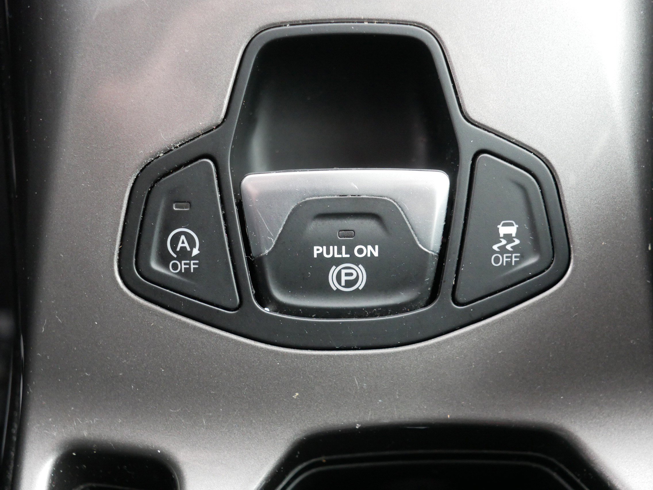 Certified 2022 Jeep Renegade Latitude w/ Convenience Group image 31