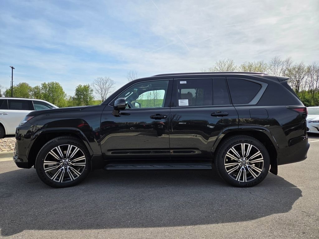 New 2026 Lexus LX 700h Luxury image 32