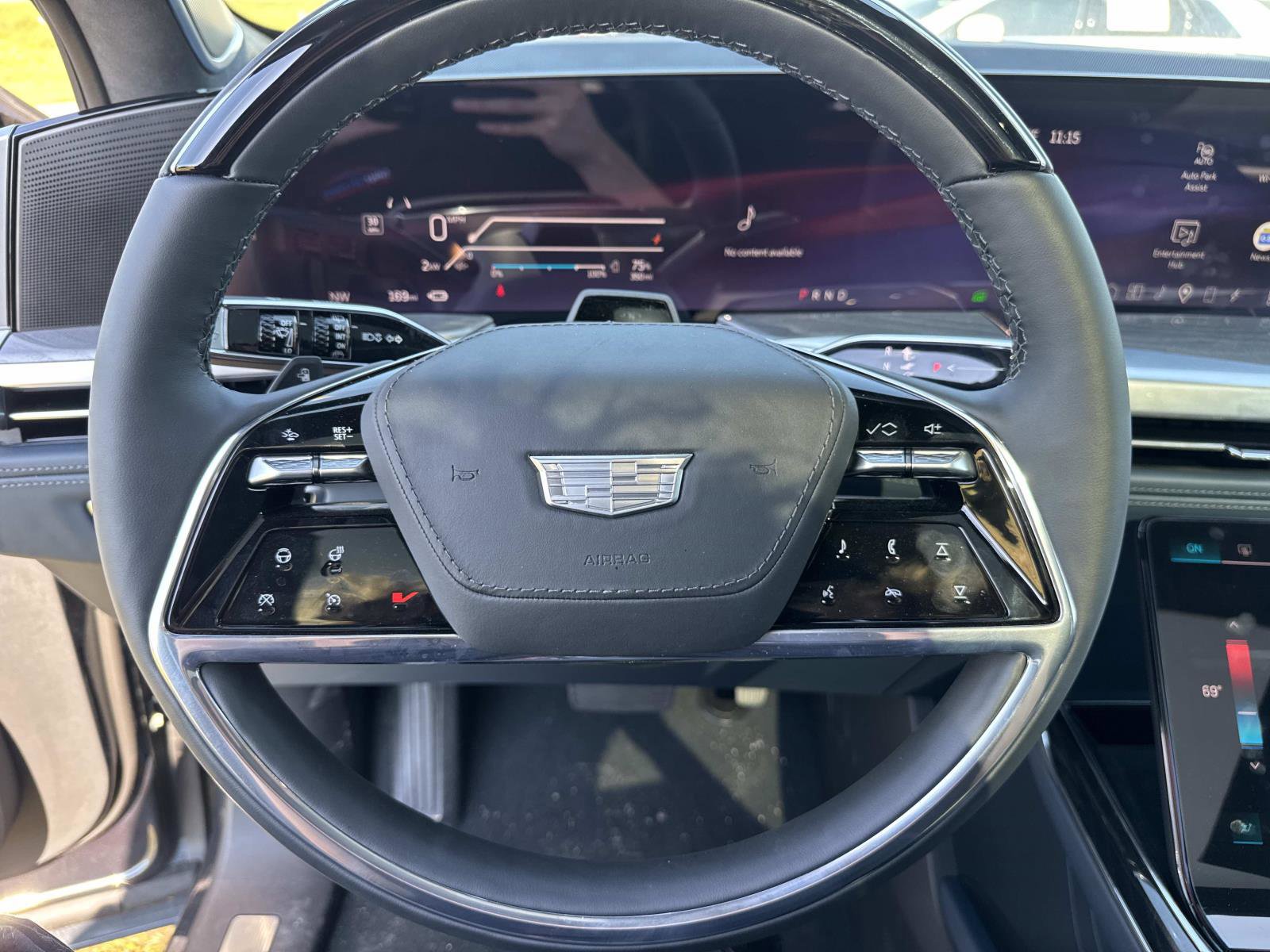 New 2025 Cadillac Escalade IQ Sport 2 image 29