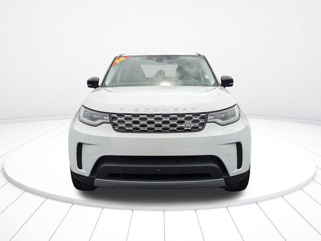 Used 2024 Land Rover Discovery S image 18