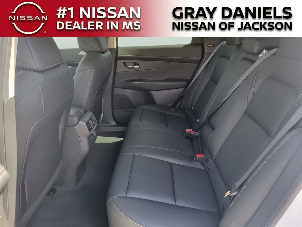 New 2025 Nissan Murano SL image 9